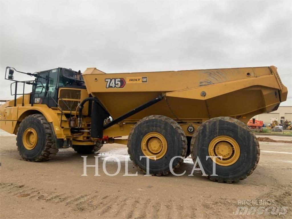 CAT 745 연결식 홀러