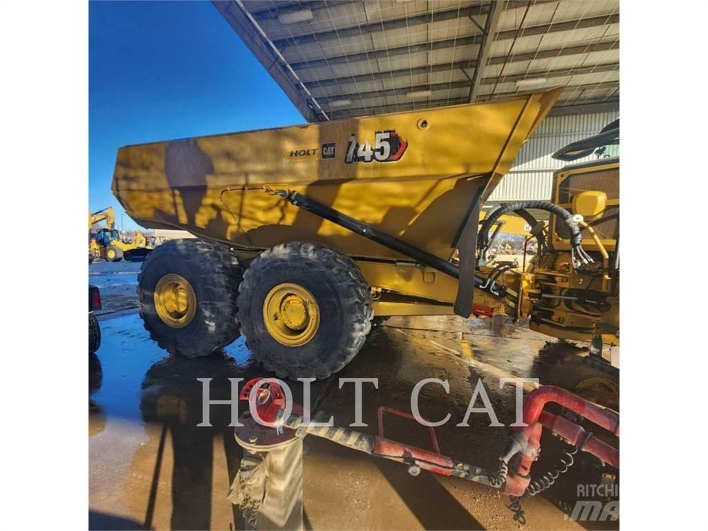 CAT 745 연결식 홀러