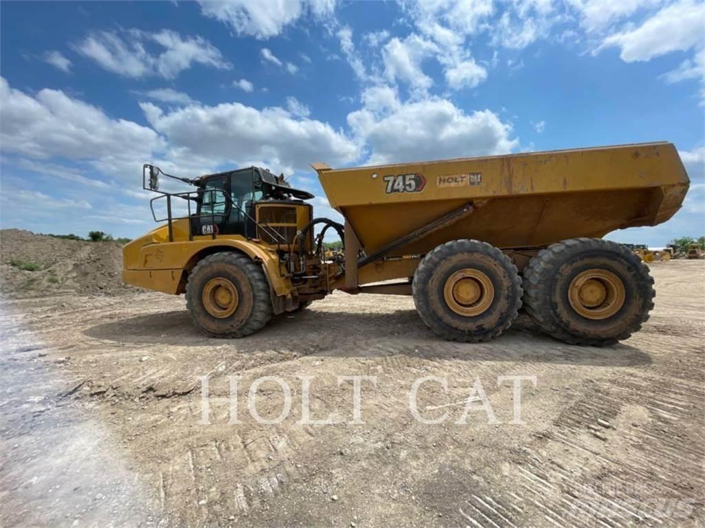 CAT 745 연결식 홀러