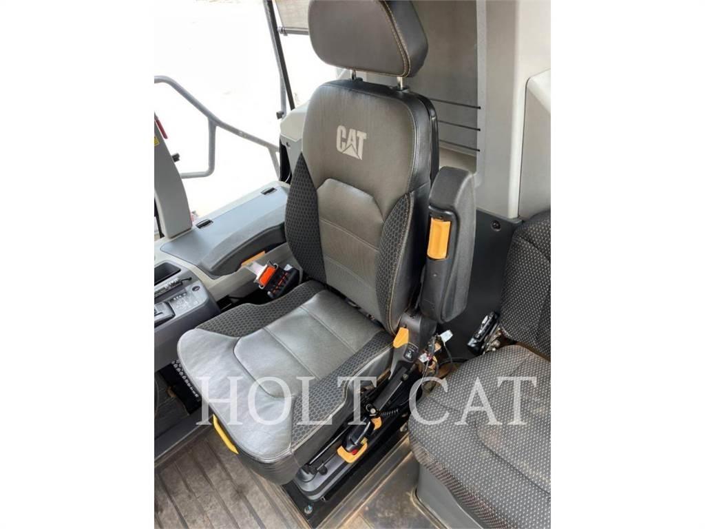 CAT 745 연결식 홀러