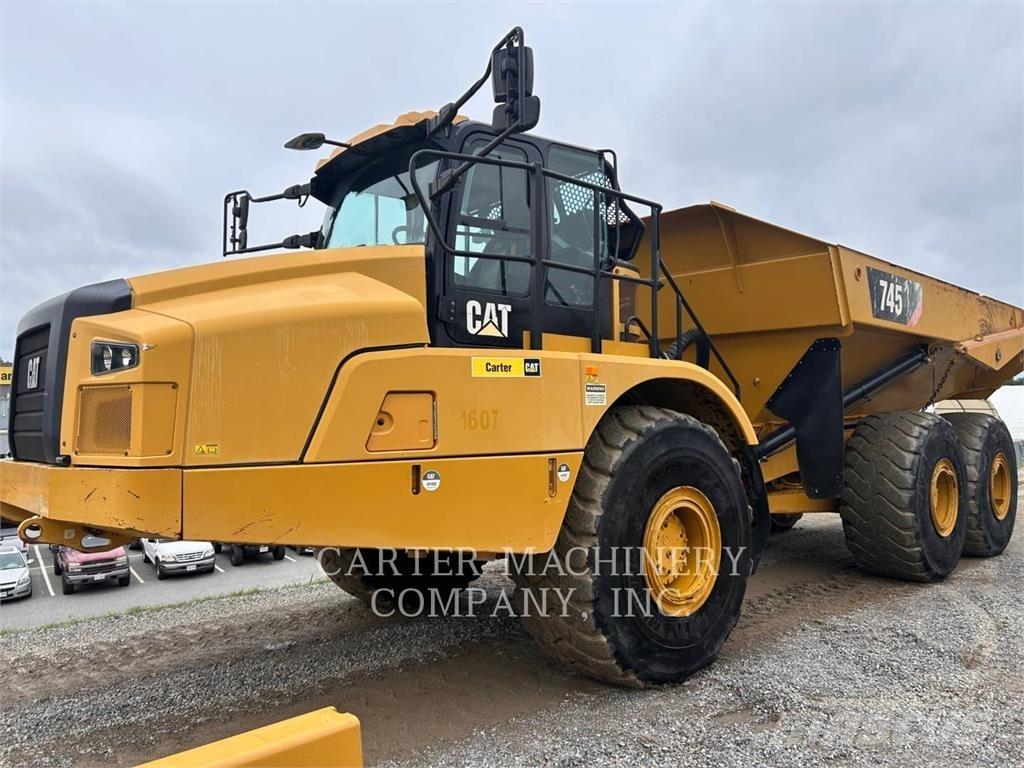 CAT 745 연결식 홀러