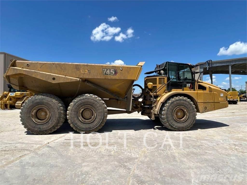 CAT 745 연결식 홀러