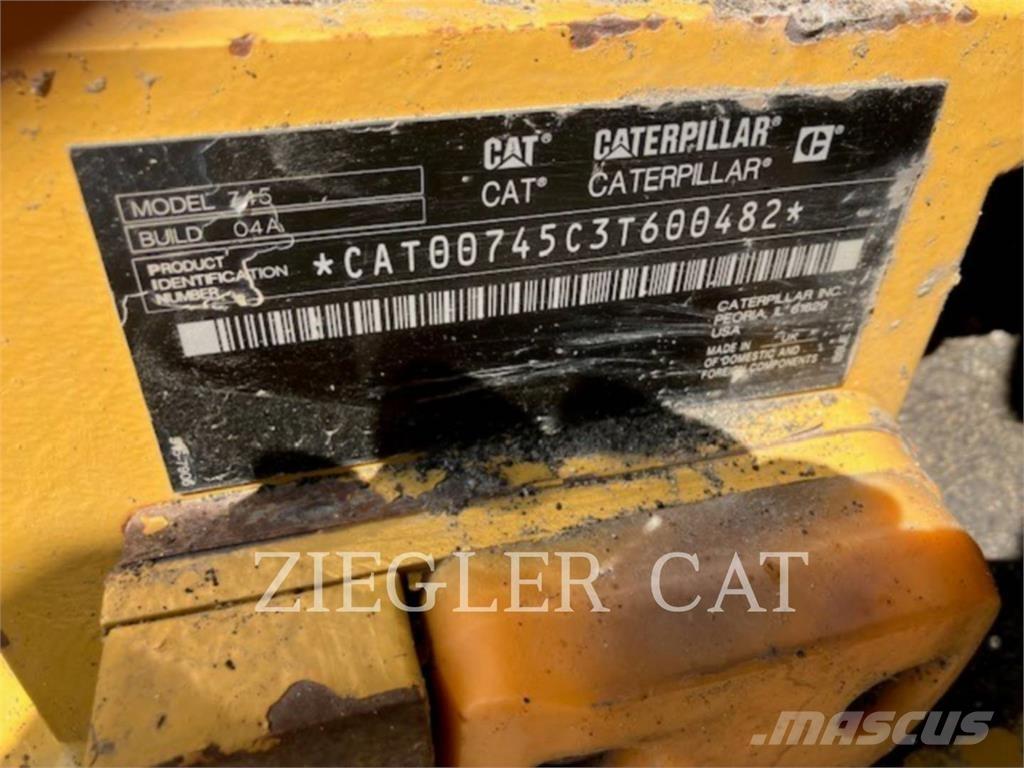 CAT 745 연결식 홀러
