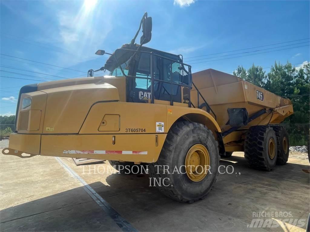 CAT 745 연결식 홀러
