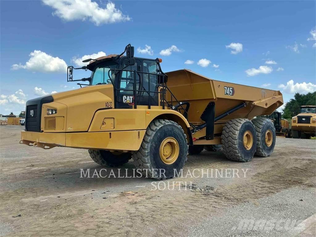 CAT 745 연결식 홀러