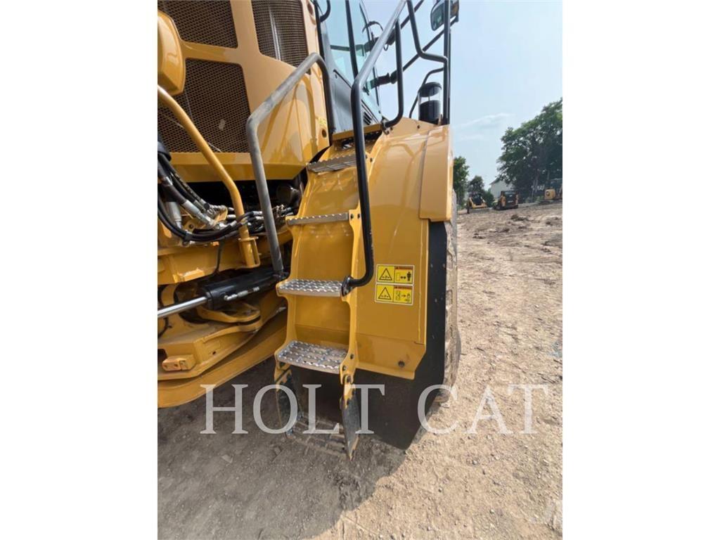 CAT 745 연결식 홀러