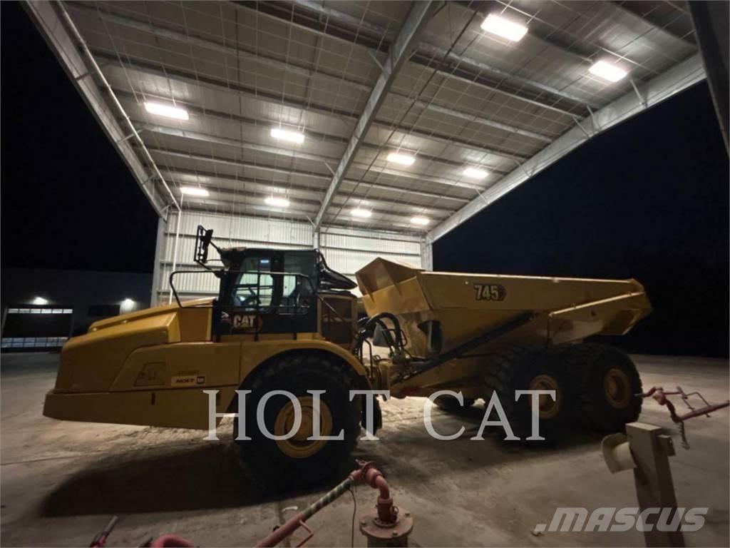 CAT 745 연결식 홀러