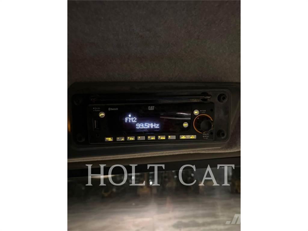 CAT 745 연결식 홀러