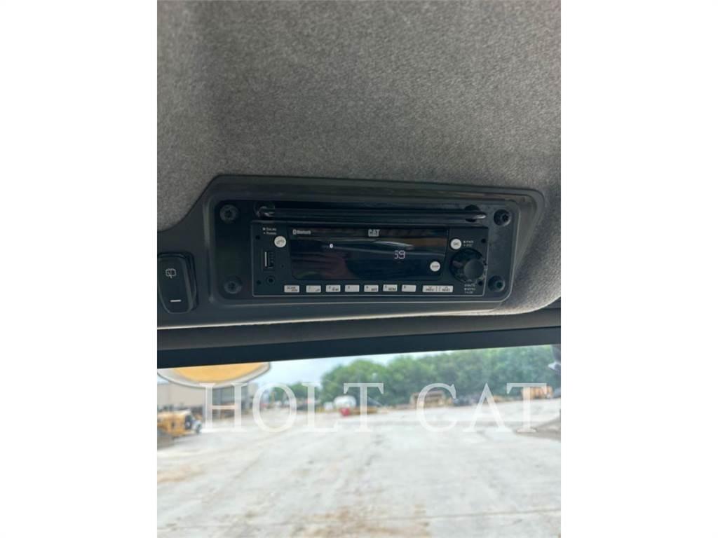 CAT 745 연결식 홀러