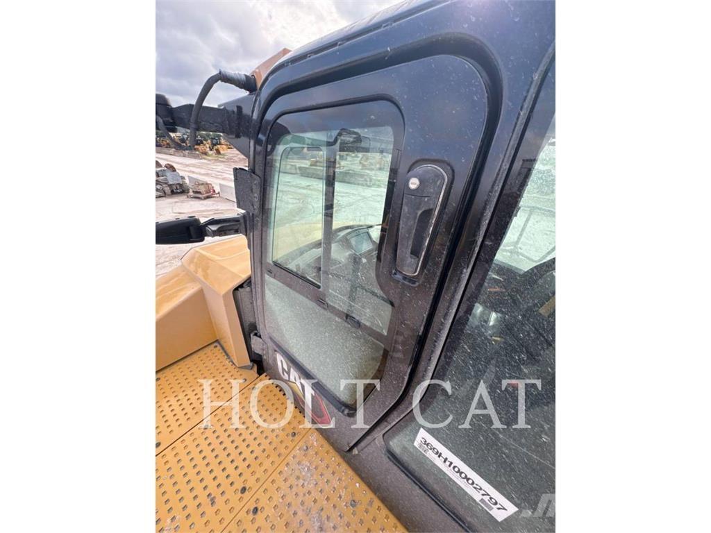 CAT 745 연결식 홀러