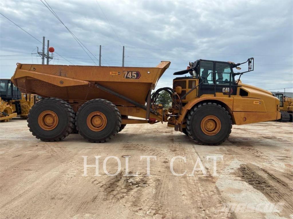 CAT 745 연결식 홀러