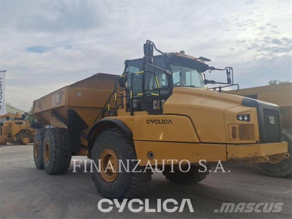 CAT 745 연결식 홀러