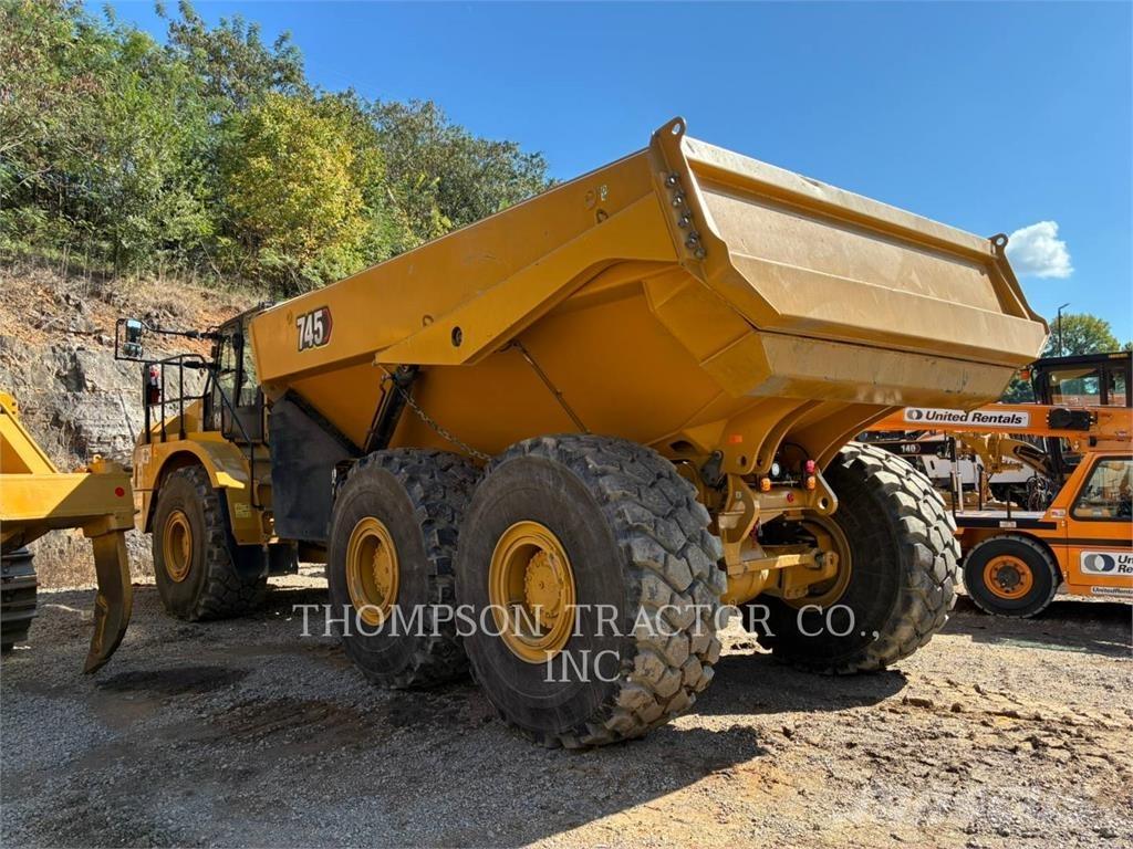 CAT 745 연결식 홀러