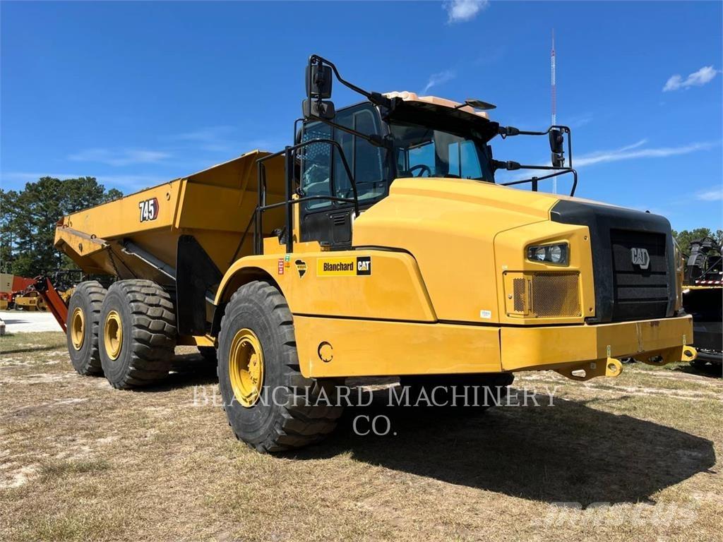 CAT 745 연결식 홀러