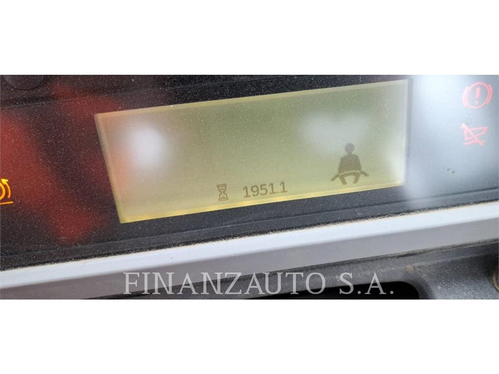 CAT 745 연결식 홀러