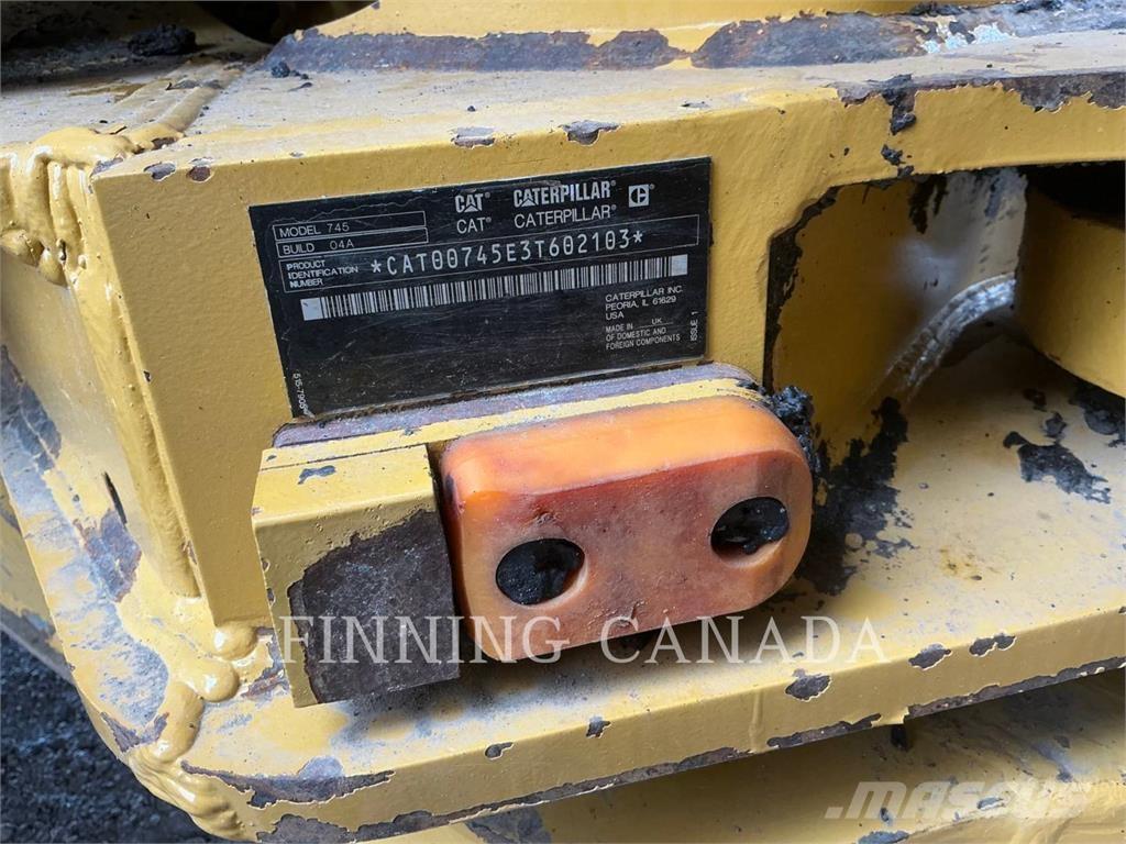 CAT 745 연결식 홀러