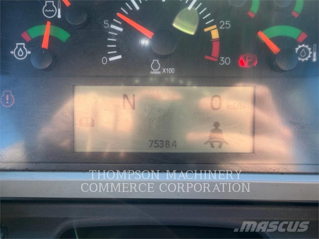 CAT 745-04 연결식 홀러