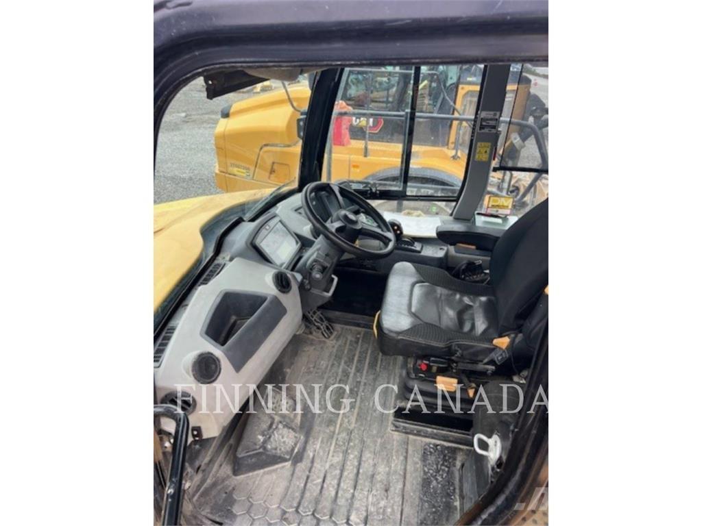 CAT 745-04 연결식 홀러