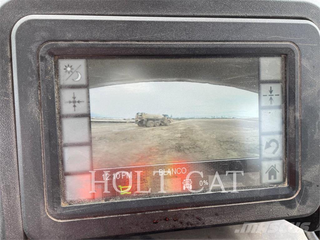 CAT 745-04 연결식 홀러