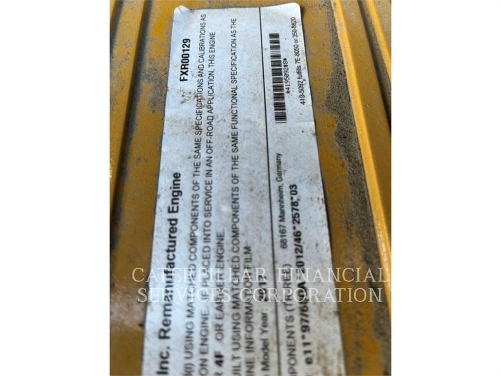 CAT 745-04A 연결식 홀러