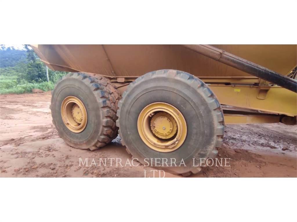 CAT 745-04LRC 연결식 홀러