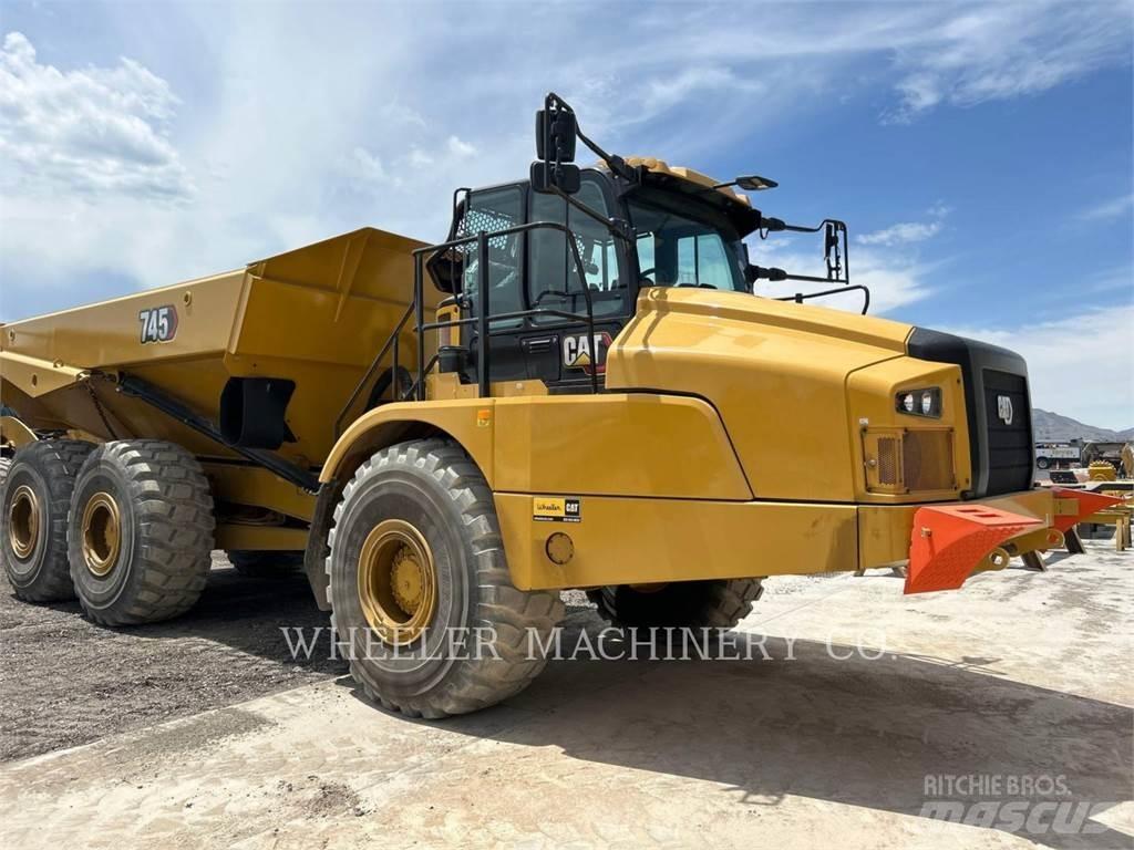 CAT 745 TG 연결식 홀러