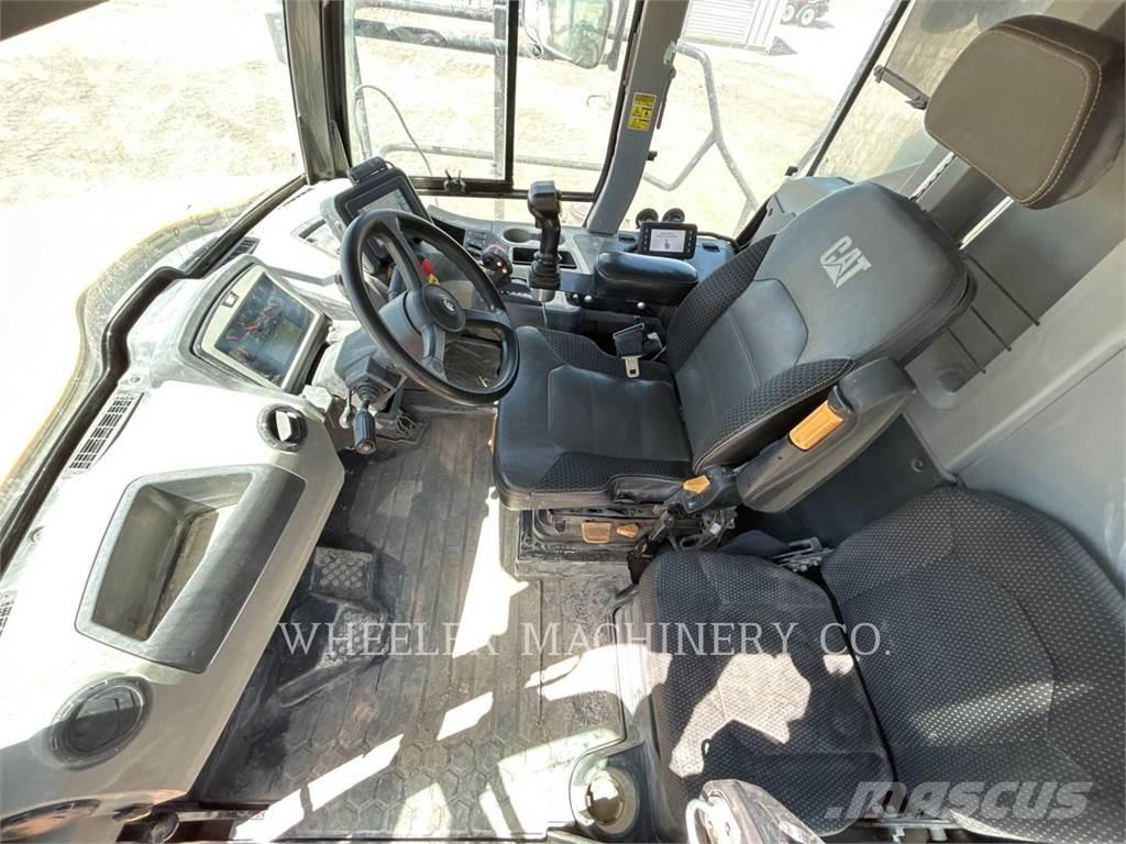 CAT 745 TG 연결식 홀러