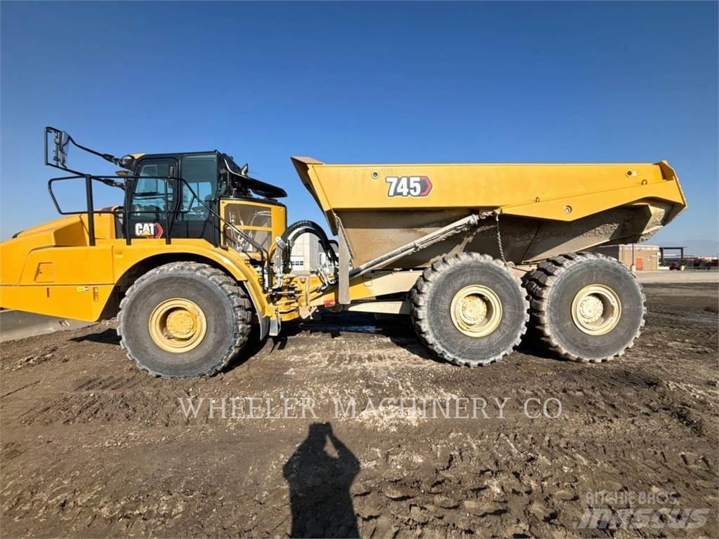 CAT 745 TG 연결식 홀러
