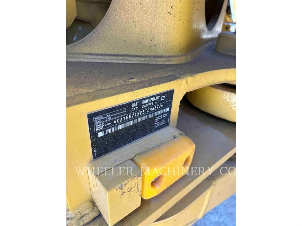CAT 745 TG 연결식 홀러