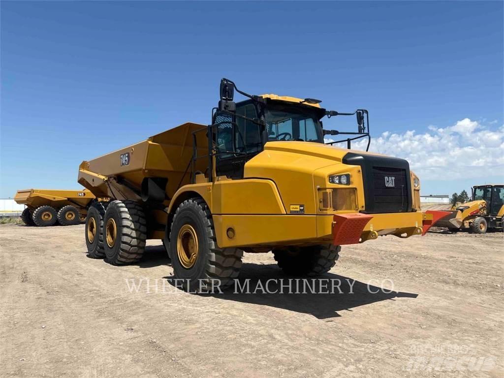 CAT 745 TG 연결식 홀러