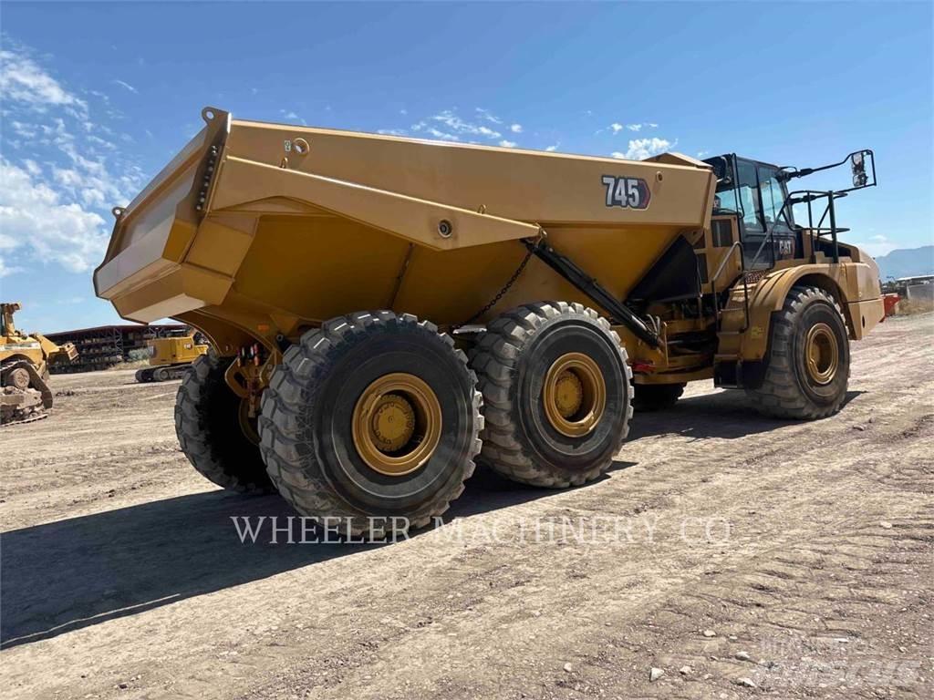 CAT 745 TG 연결식 홀러