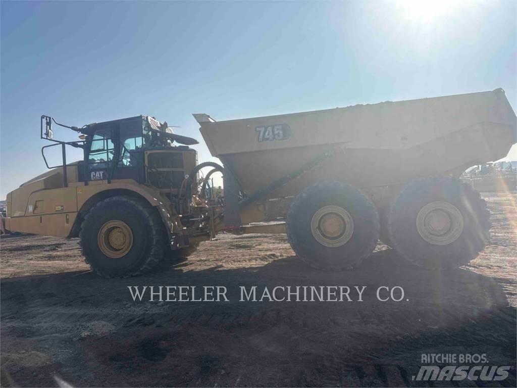 CAT 745 TG 연결식 홀러