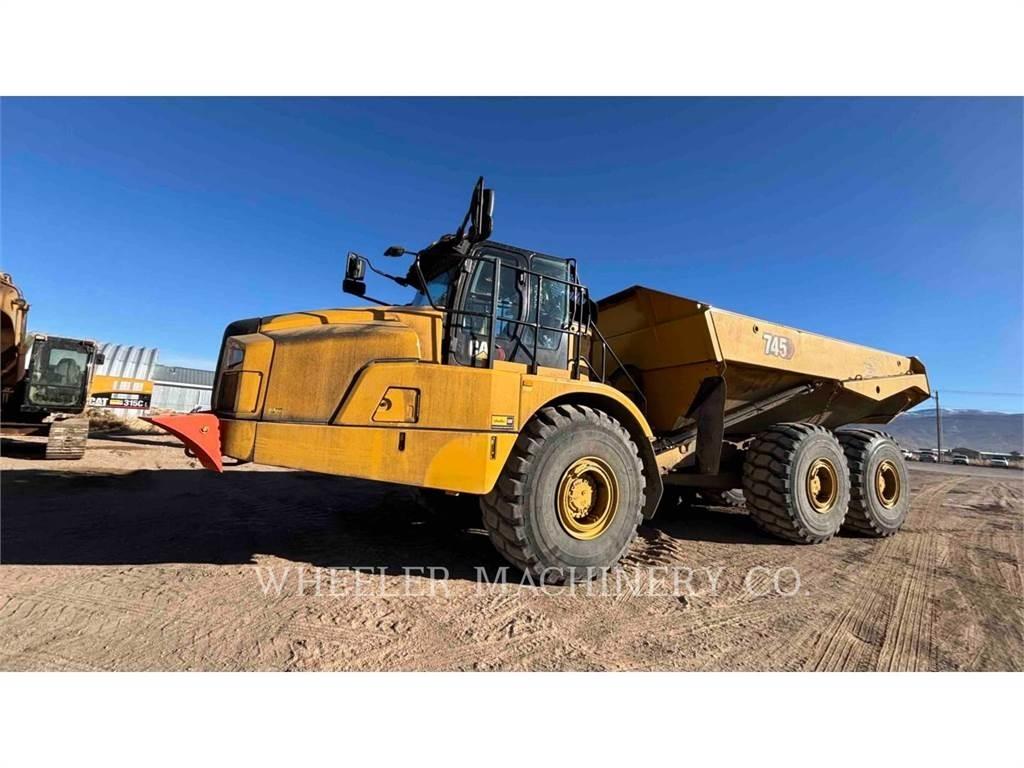 CAT 745 TG 연결식 홀러