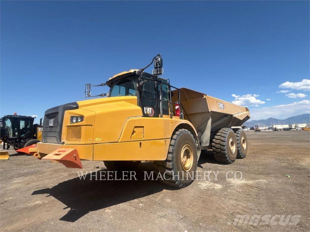 CAT 745 TG 연결식 홀러