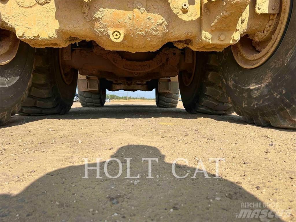 CAT 74504 연결식 홀러