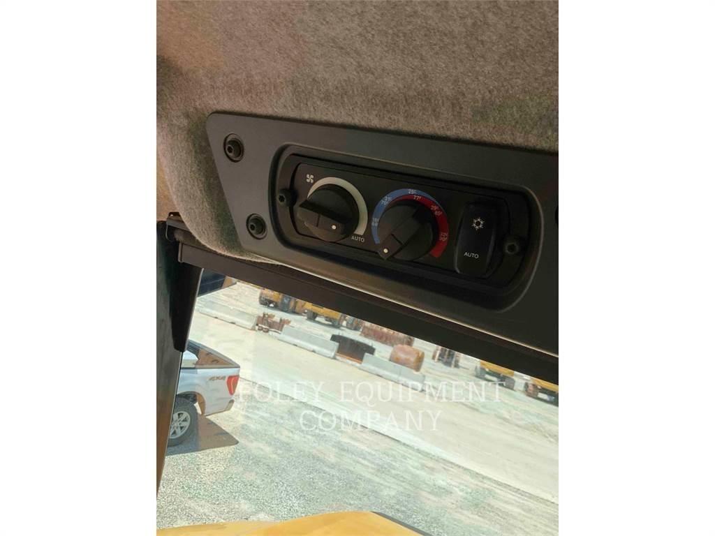 CAT 74504 연결식 홀러