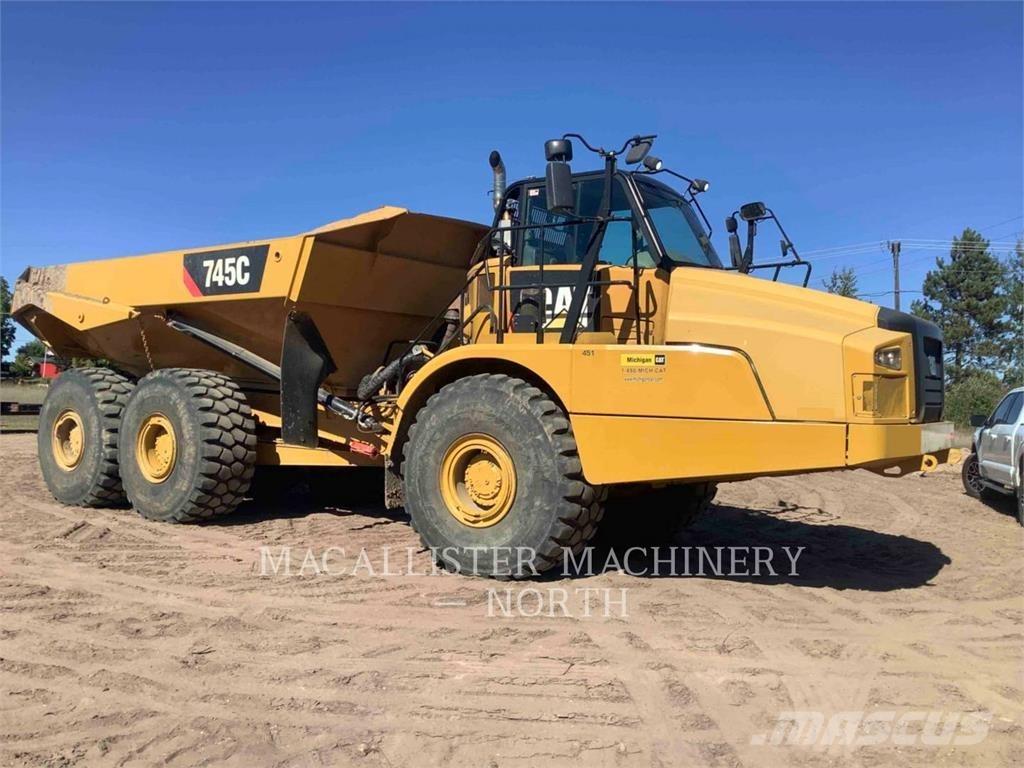 CAT 745C 연결식 홀러