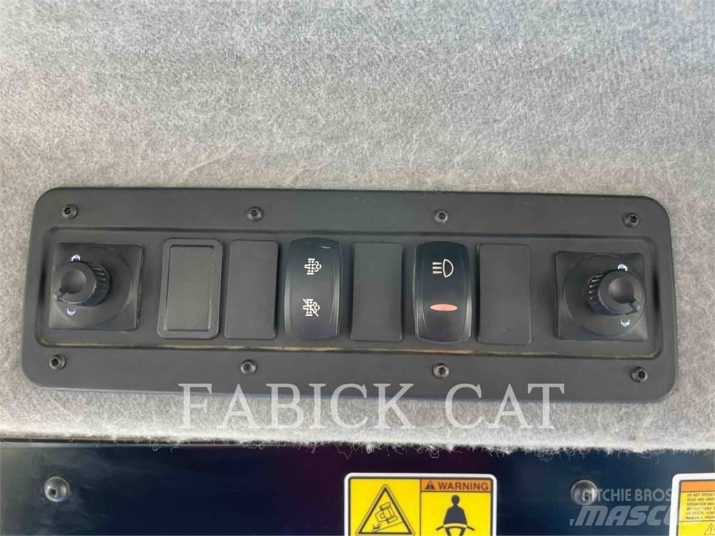 CAT 745C 연결식 홀러