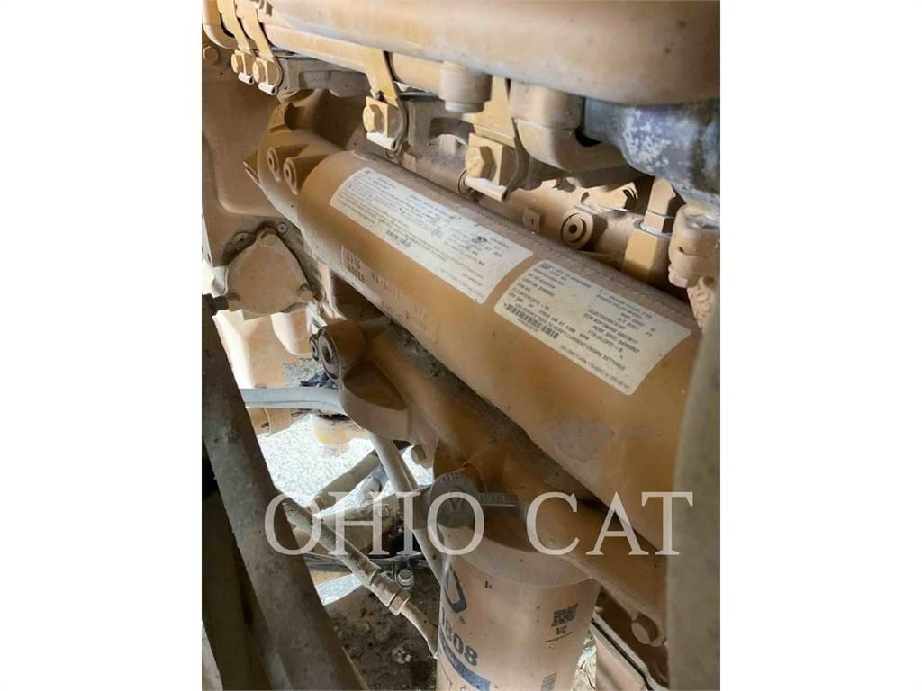 CAT 770G 연결식 홀러