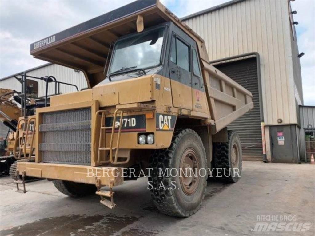 CAT 771D 연결식 홀러