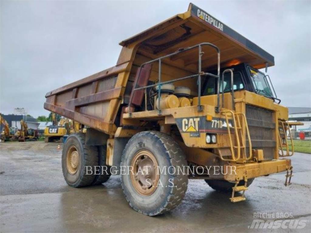 CAT 771D 연결식 홀러