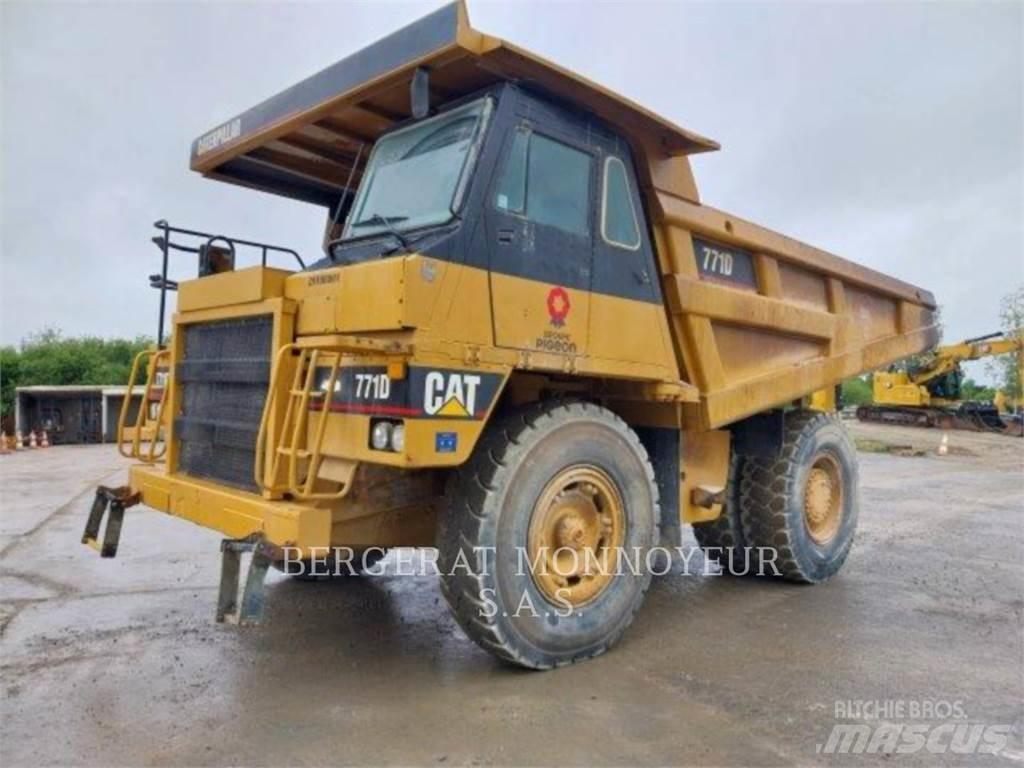 CAT 771D 연결식 홀러