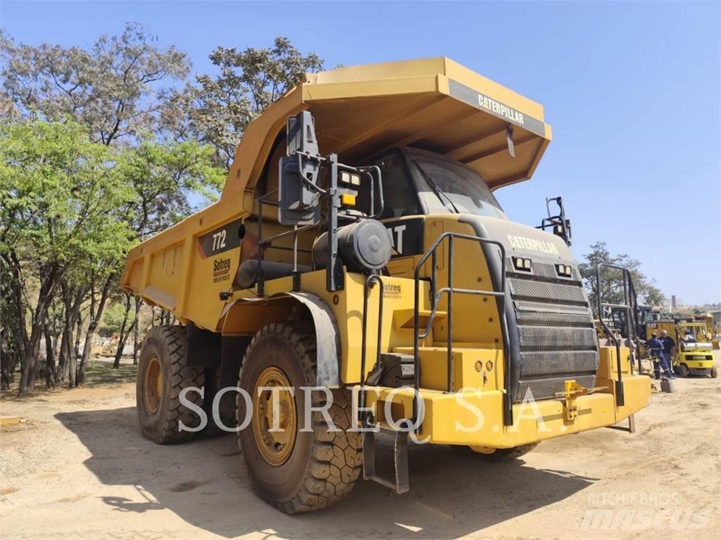 CAT 772 연결식 홀러