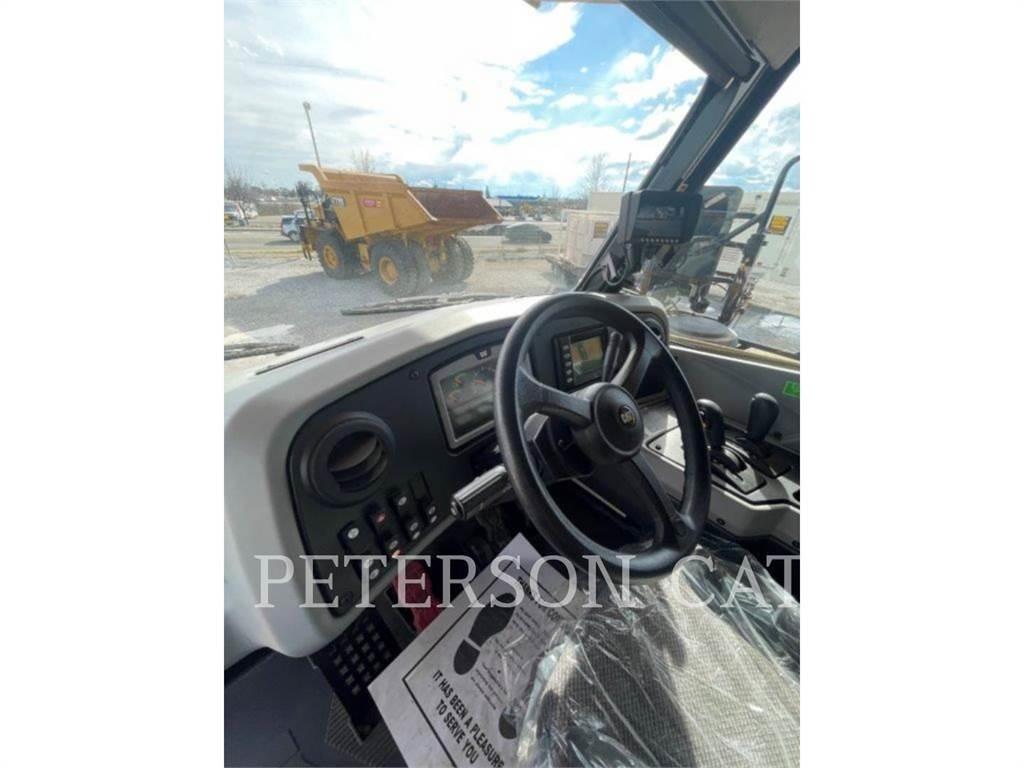 CAT 772G 콘크리트 부속품