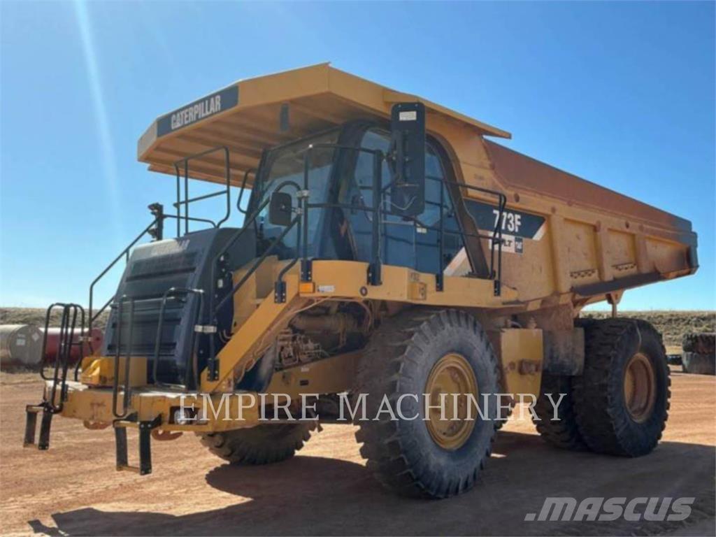 CAT 773F 연결식 홀러