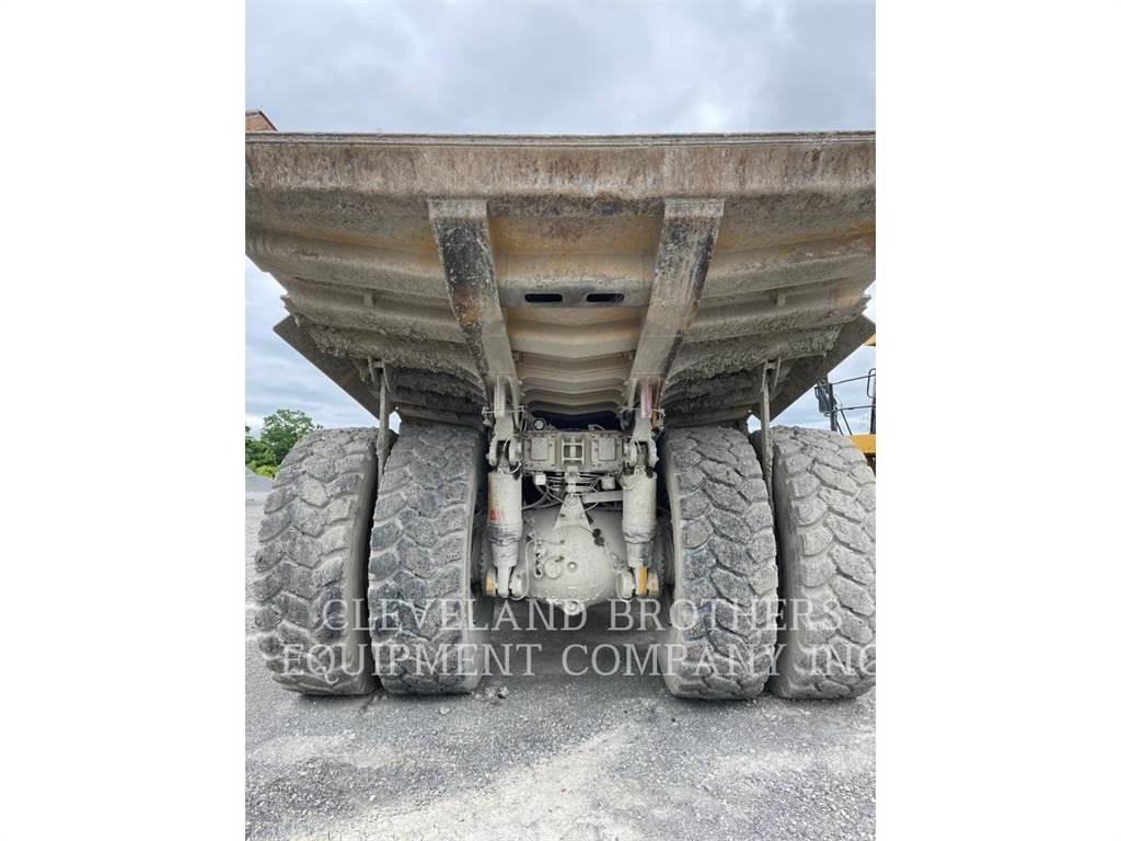 CAT 773G 연결식 홀러