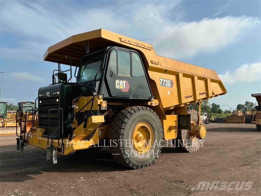 CAT 773G 연결식 홀러