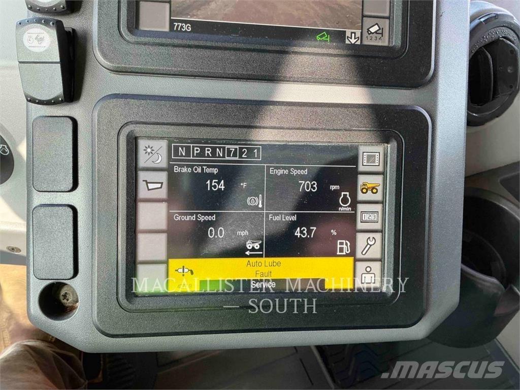 CAT 773G 연결식 홀러
