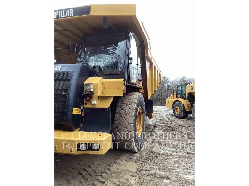 CAT 775F 연결식 홀러
