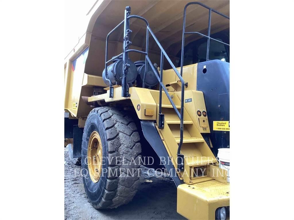 CAT 775F 연결식 홀러